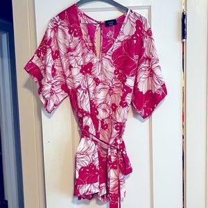 Vici floral romper